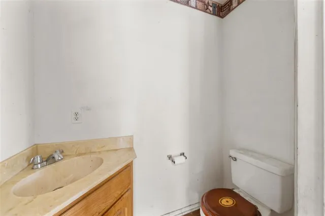 $850,000 | 1009 County Road 412, Chilton, TX 76632