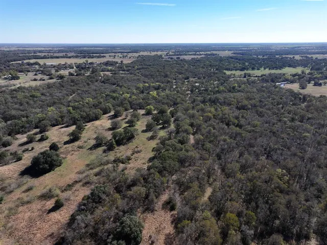 $850,000 | 1009 County Road 412, Chilton, TX 76632