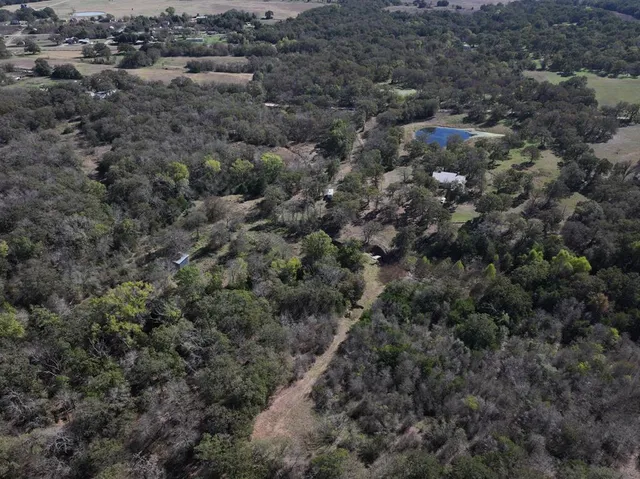 $850,000 | 1009 County Road 412, Chilton, TX 76632