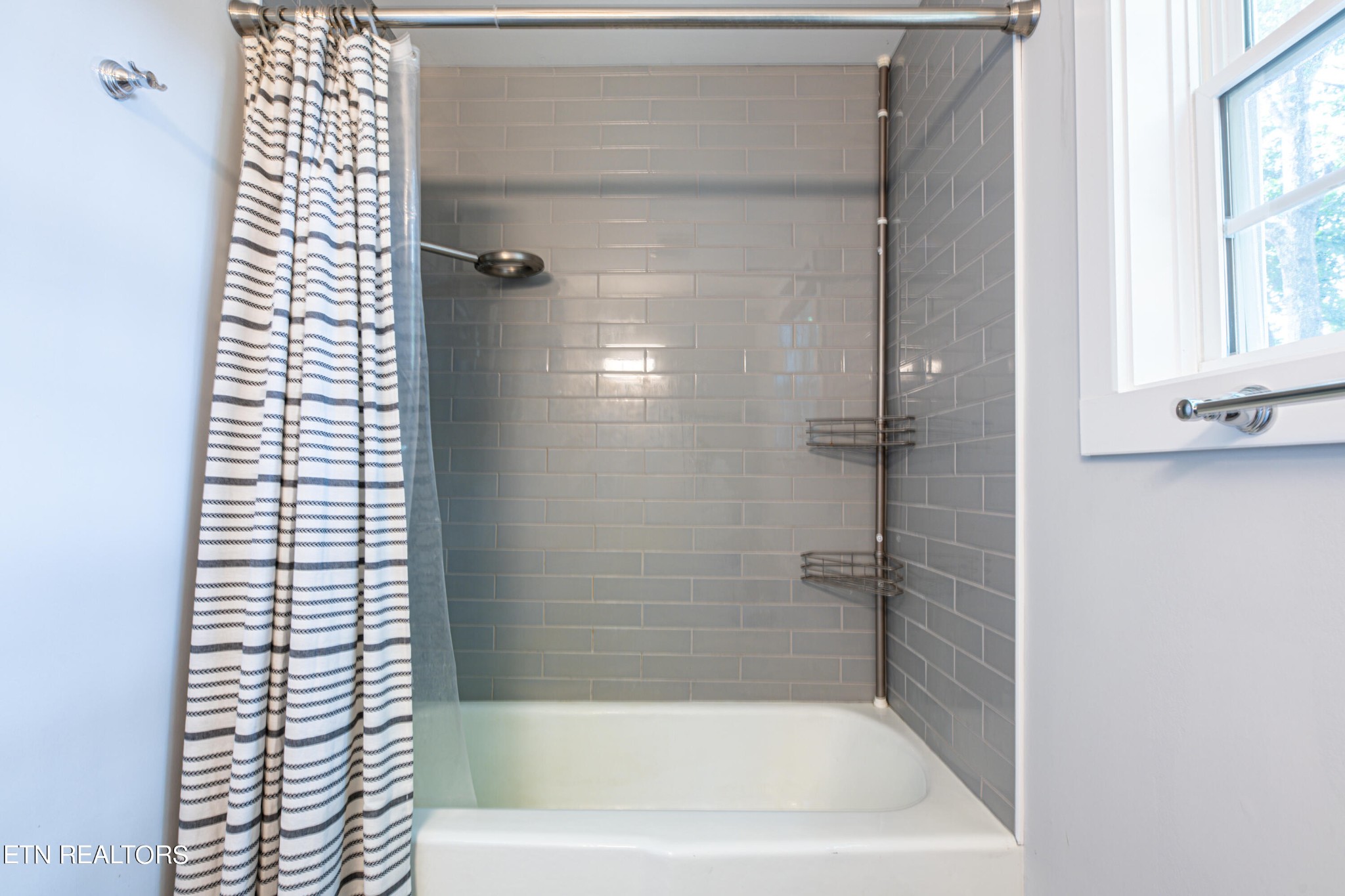 5110 Foxwood Road Knoxville, TN 37921 - Photo 19 of 25 Gallery Image 19