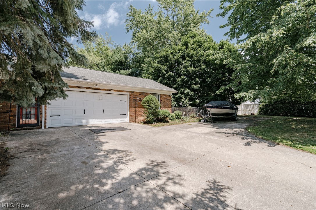 477 Snavely Road Cleveland, OH 44143 - Photo 28 of 35