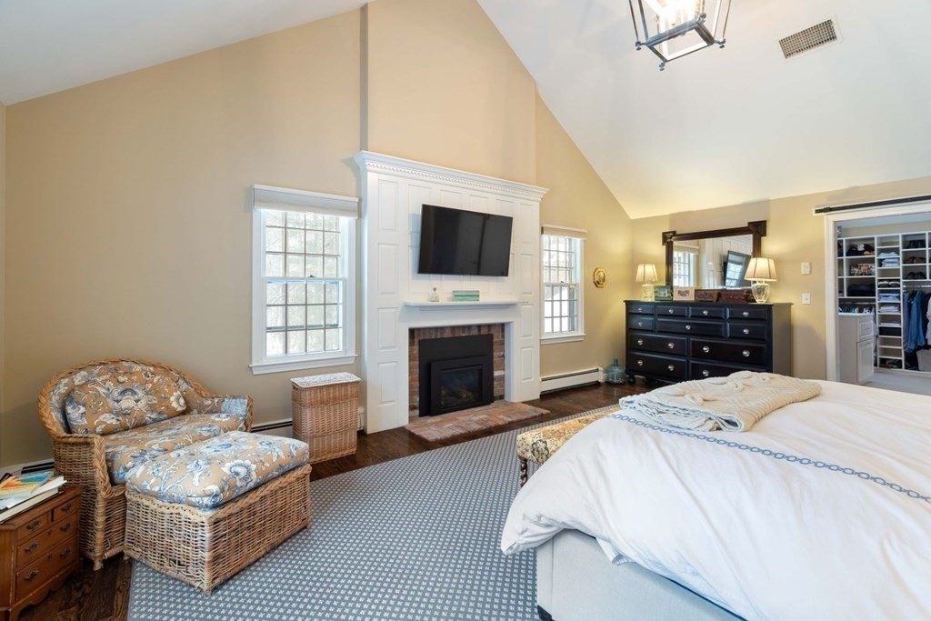 87 Pheasant Landing Road Needham, MA 02492 - Photo 19 of 30