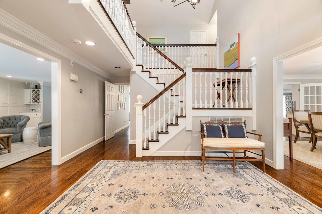 87 Pheasant Landing Road Needham, MA 02492 - Photo 2 of 30