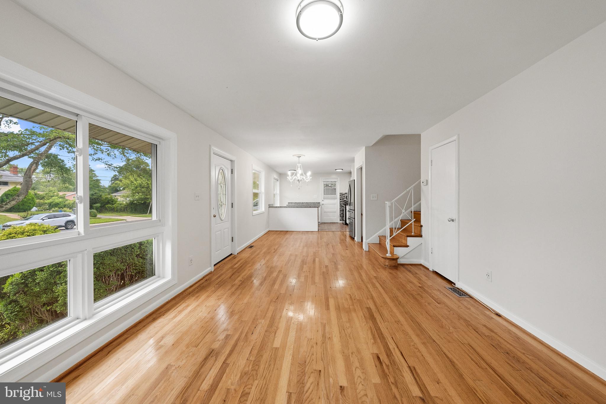 4501 Renn Street Rockville, MD 20853 - Photo 7 of 36