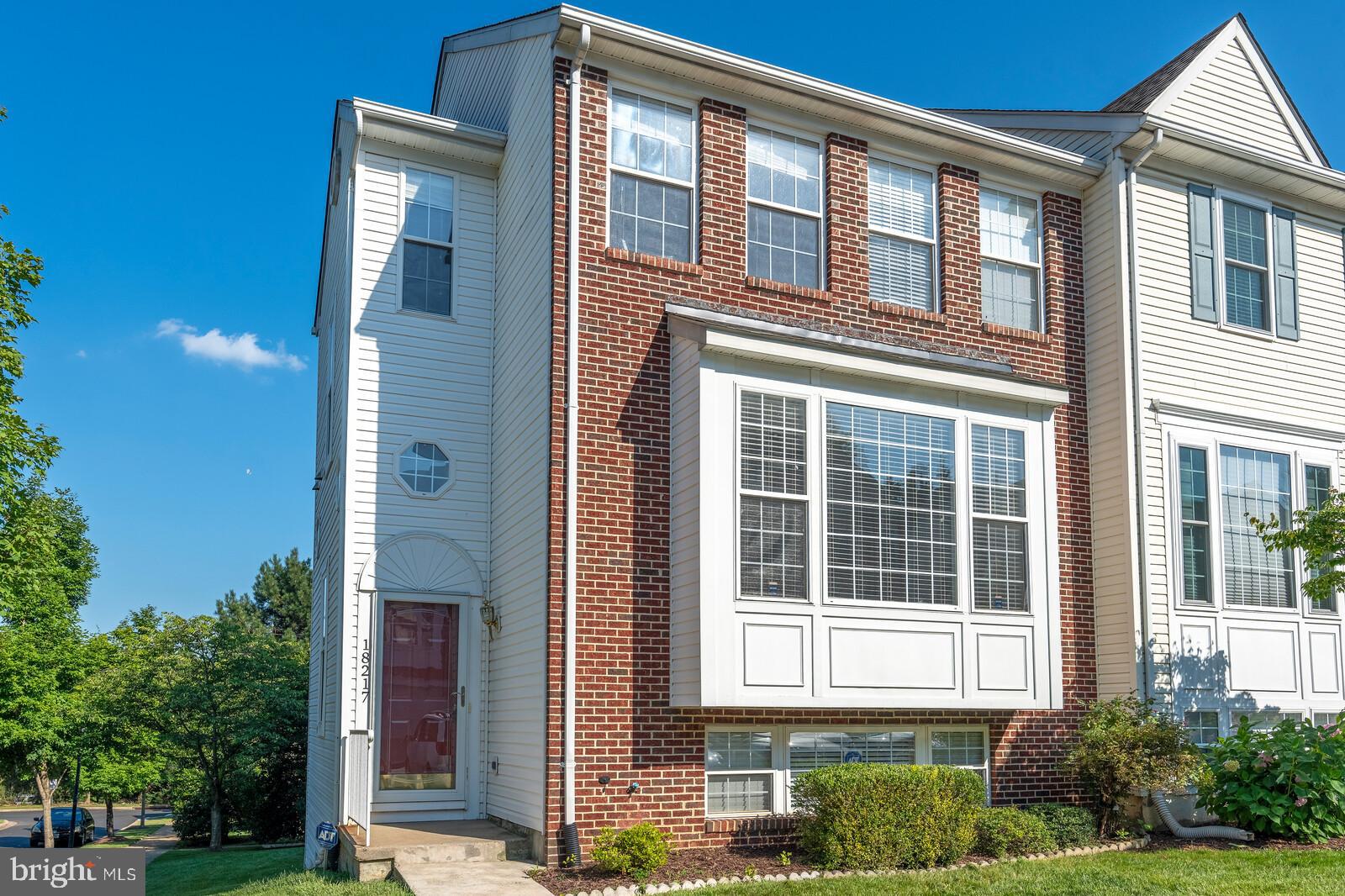 18217 Coachmans Road Germantown, MD 20874 - Photo 1 of 37 Gallery Image 1