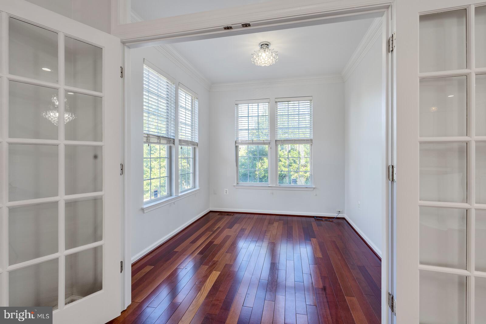 18217 Coachmans Road Germantown, MD 20874 - Photo 14 of 37 Gallery Image 14