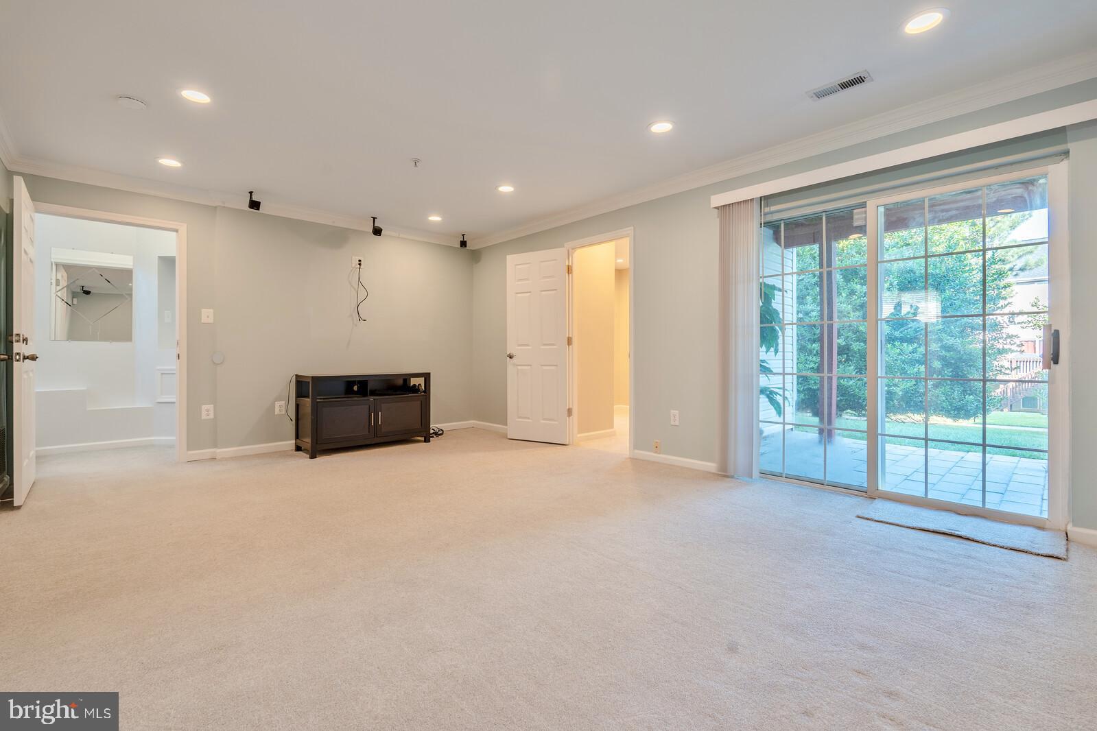 18217 Coachmans Road Germantown, MD 20874 - Photo 29 of 37 Gallery Image 29
