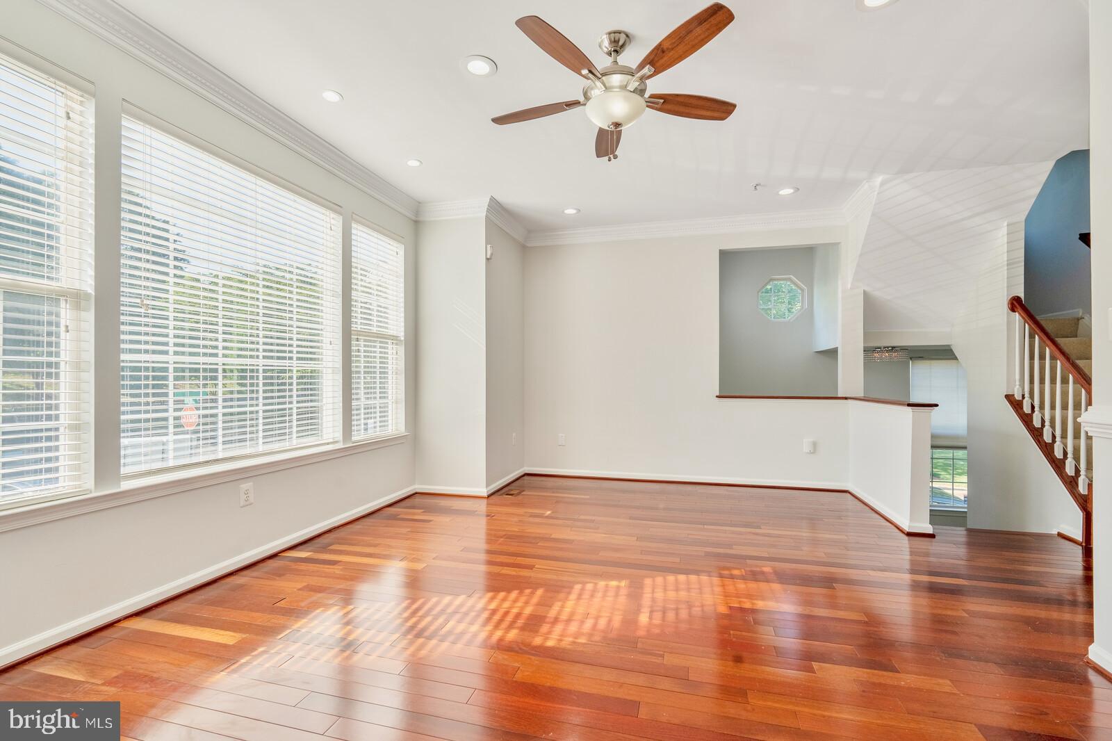18217 Coachmans Road Germantown, MD 20874 - Photo 5 of 37 Gallery Image 5
