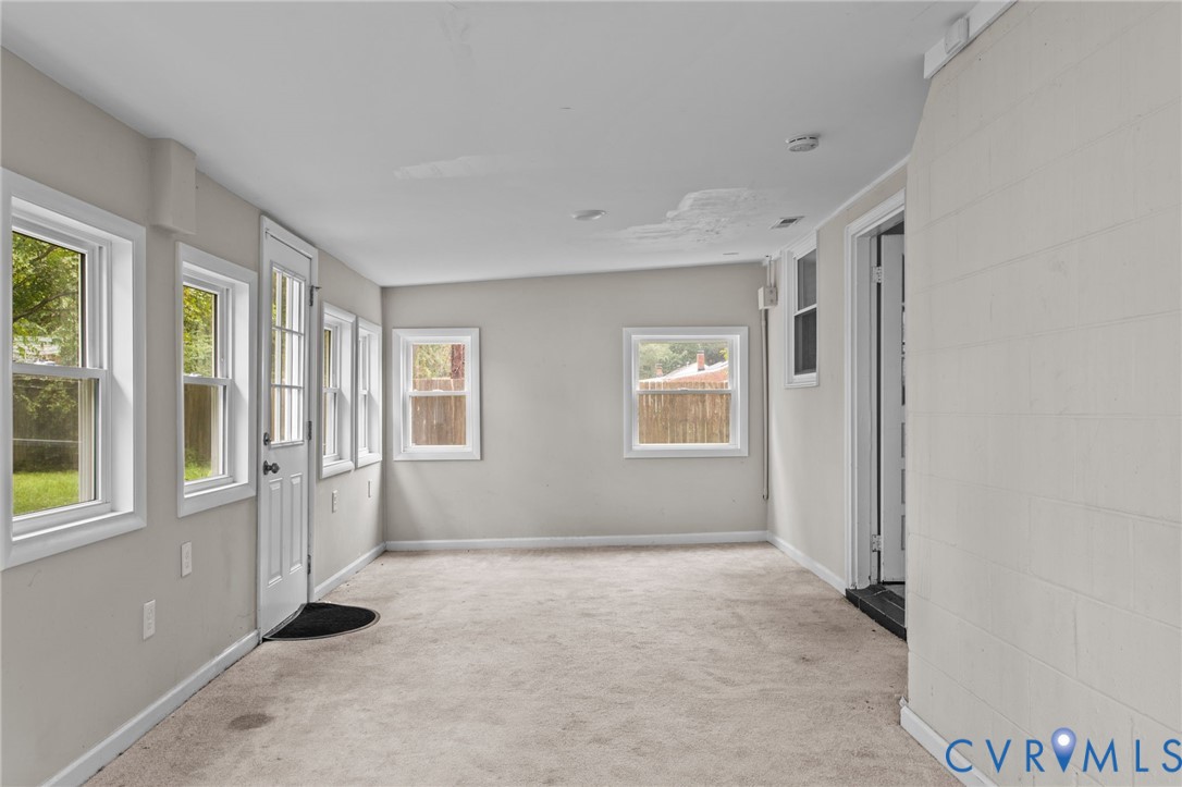 2619 Forest Hills Road Petersburg, VA 23805 - Photo 27 of 49