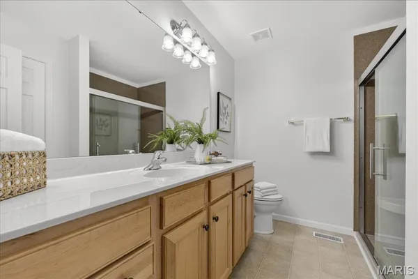 $277,500 | 1716 Preston Centre Drive, Fenton, MO 63026