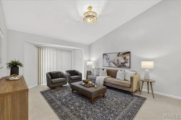 $277,500 | 1716 Preston Centre Drive, Fenton, MO 63026