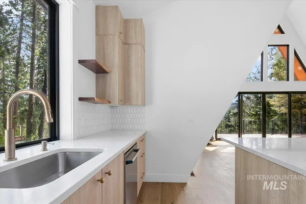 $649,000 | 7 Moonglow Circle, Garden Valley, ID 83622