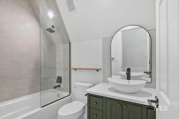 $649,000 | 7 Moonglow Circle, Garden Valley, ID 83622