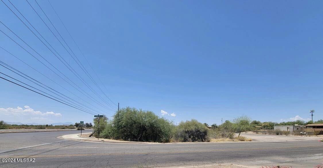 4900 South Mission Road Tucson, AZ 85746 - Photo 8 of 16 Gallery Image 8