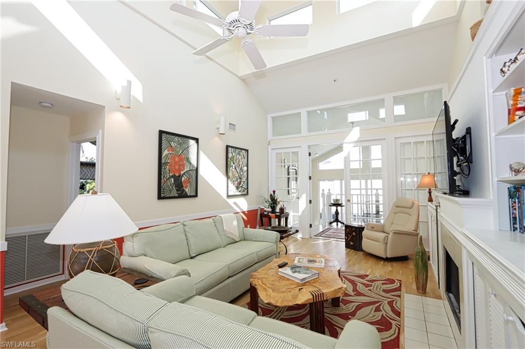 640 2nd Street South, Unit 2 Naples, FL 34102 - Photo 3 of 23
