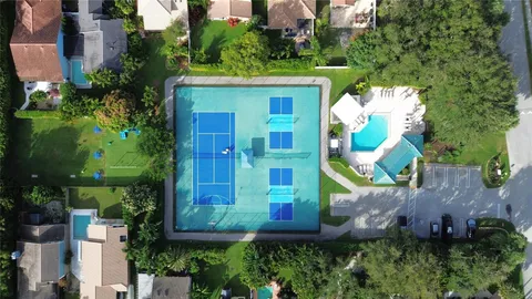 $695,000 | 240 Northwest 40th Avenue, Delray Beach, FL 33445