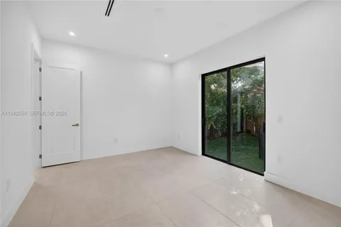 $2,199,000 | 809 Southwest 12th Avenue, Fort Lauderdale, FL 33312