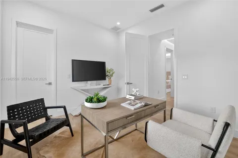 $2,199,000 | 809 Southwest 12th Avenue, Fort Lauderdale, FL 33312