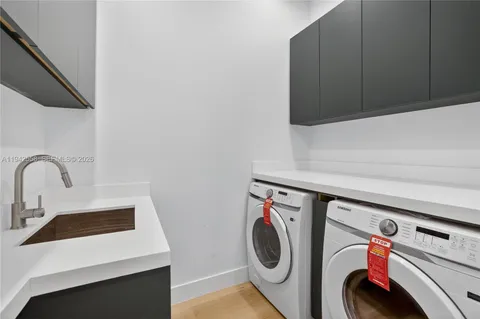 $2,199,000 | 809 Southwest 12th Avenue, Fort Lauderdale, FL 33312