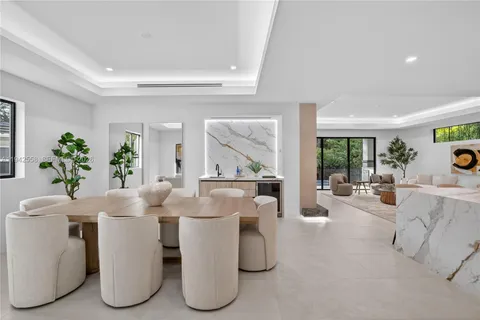 $2,199,000 | 809 Southwest 12th Avenue, Fort Lauderdale, FL 33312