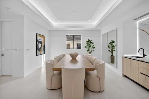 $2,199,000 | 809 Southwest 12th Avenue, Fort Lauderdale, FL 33312