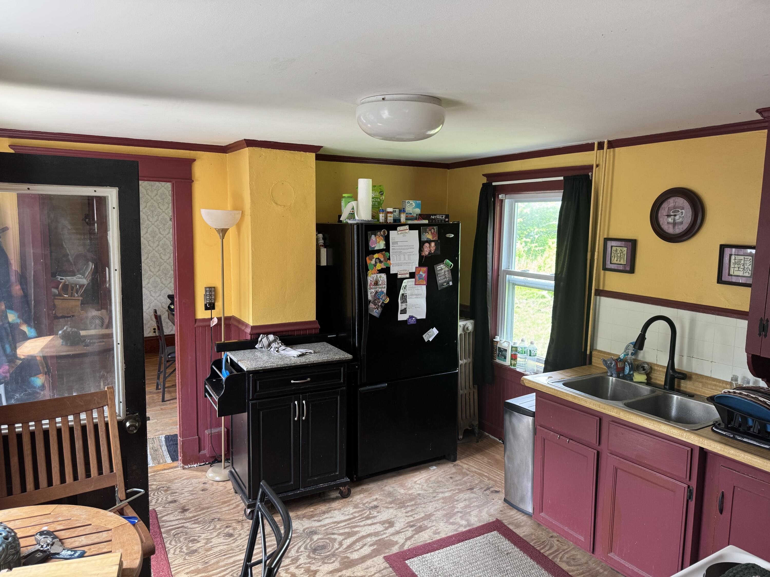 63 Washington Street Augusta, ME 04330 - Photo 6 of 22 kitchen