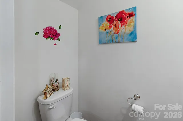 a very nice looking room with a flower pot