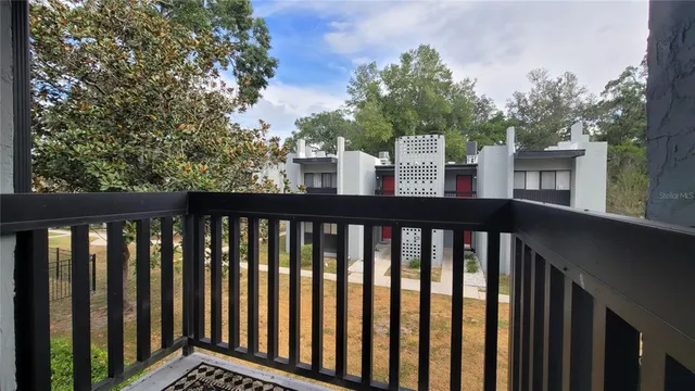 $1,300 | 415 Northwest 39th Road, Unit E, Gainesville, FL 32607