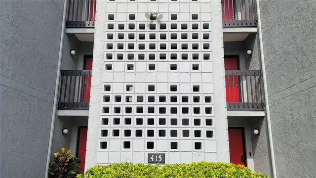 $1,300 | 415 Northwest 39th Road, Unit E, Gainesville, FL 32607