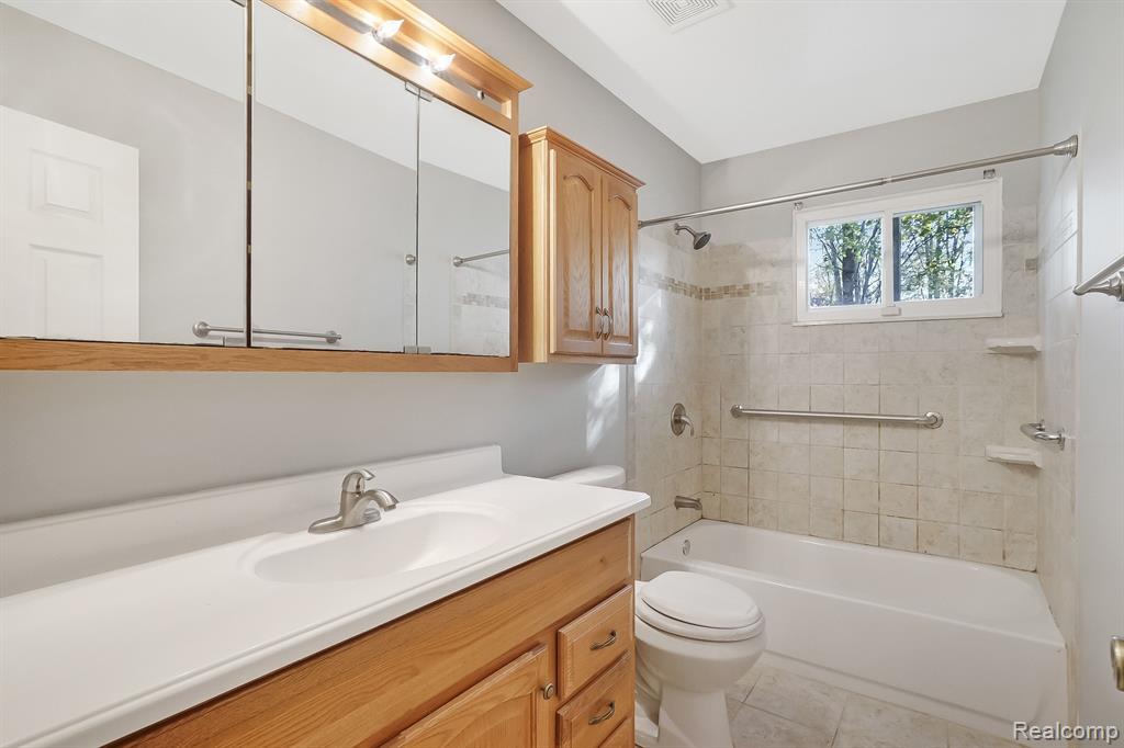 5836 Cherokee Street Taylor, MI 48180 - Photo 11 of 18 Gallery Image 11