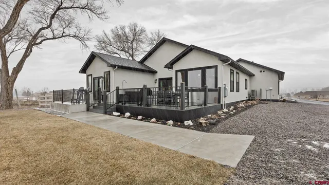 $799,900 | 67190 Sunnyside Road, Montrose, CO 81401