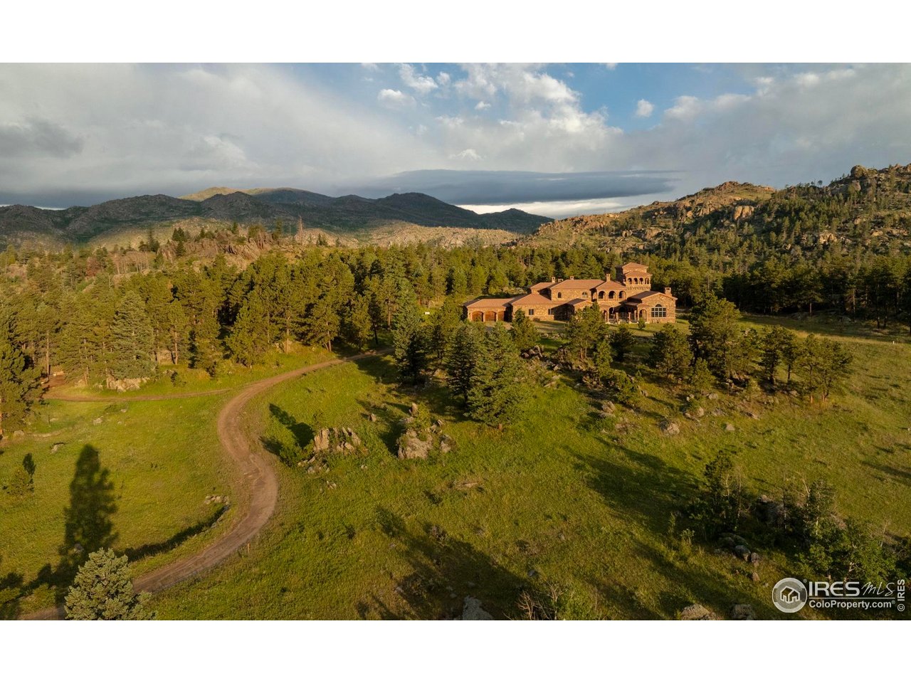 9200 Old Flowers Road Bellvue, CO 80512 - Photo 10 of 50 a view of an ocean