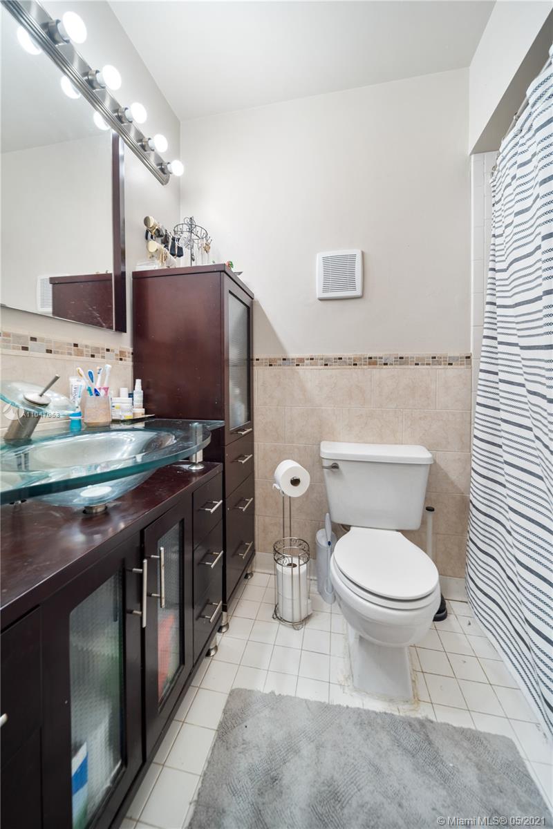 11474 Southwest 109th Road, Unit 43D Miami, FL 33176 - Photo 13 of 26 Gallery Image 13