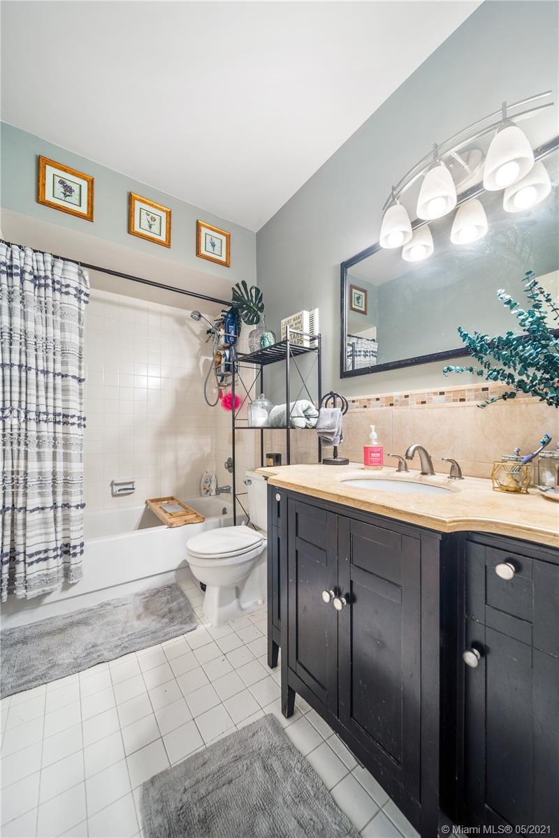 11474 Southwest 109th Road, Unit 43D Miami, FL 33176 - Photo 17 of 26 Gallery Image 17