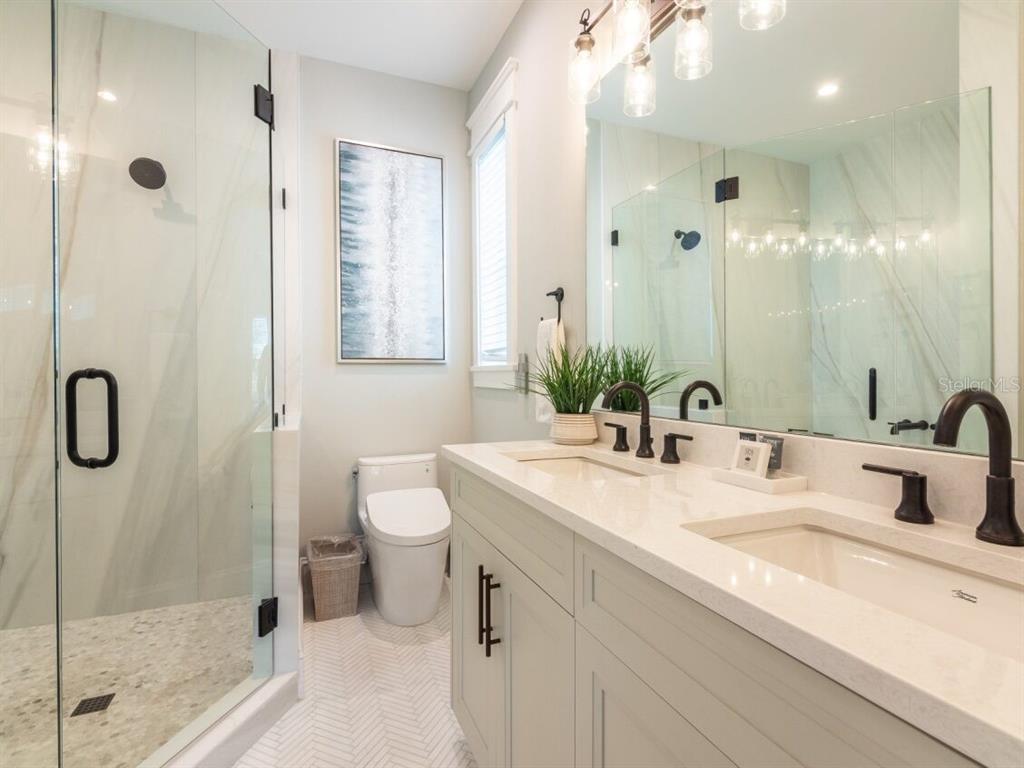 421 Alamanda Road Anna Maria, FL 34216 - Photo 19 of 51