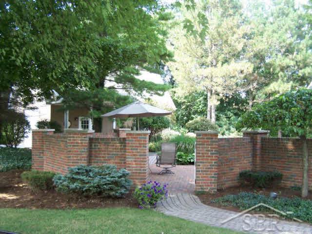 6370 North River Road Freeland, MI 48623 - Photo 7 of 20 20070928-6.JPG