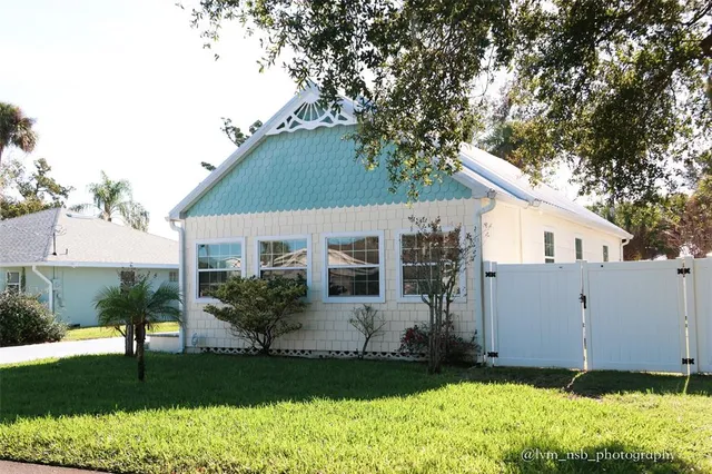 $299,000 | 122 New Hampshire Street, Edgewater, FL 32132