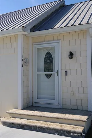 $299,000 | 122 New Hampshire Street, Edgewater, FL 32132