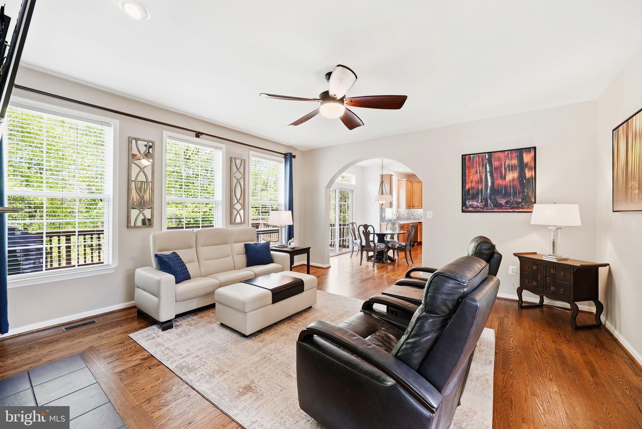 8315 Shimmering Rock Road Gainesville, VA 20155 - Photo 11 of 55 Family Room