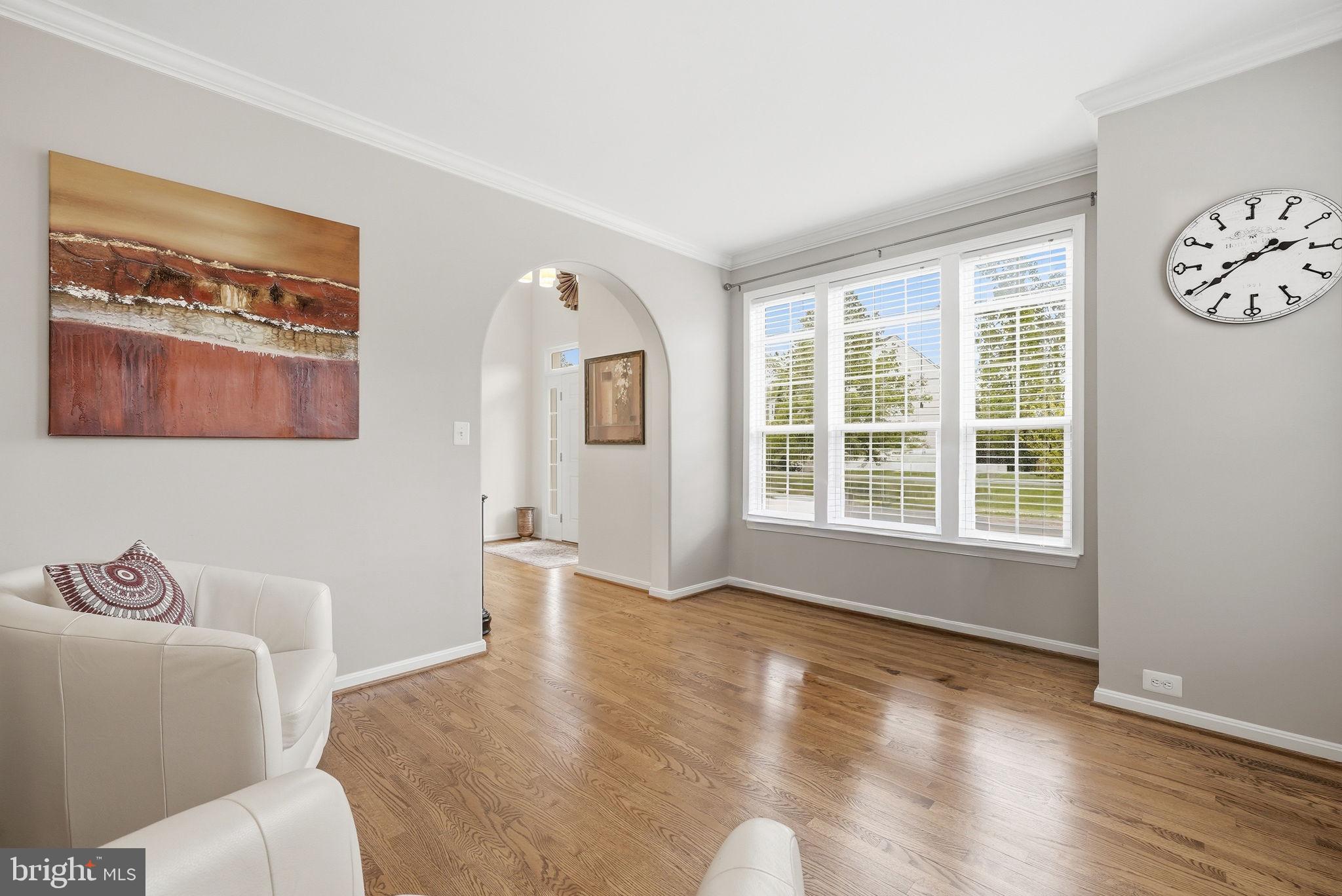 8315 Shimmering Rock Road Gainesville, VA 20155 - Photo 6 of 49 Living Room - Alt View