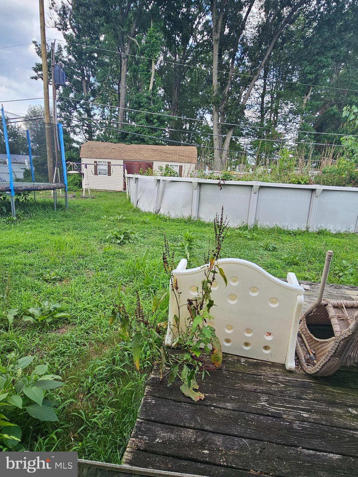 139 Ivy Hill Road Levittown, PA 19057 - Photo 28 of 30 a view of a backyard