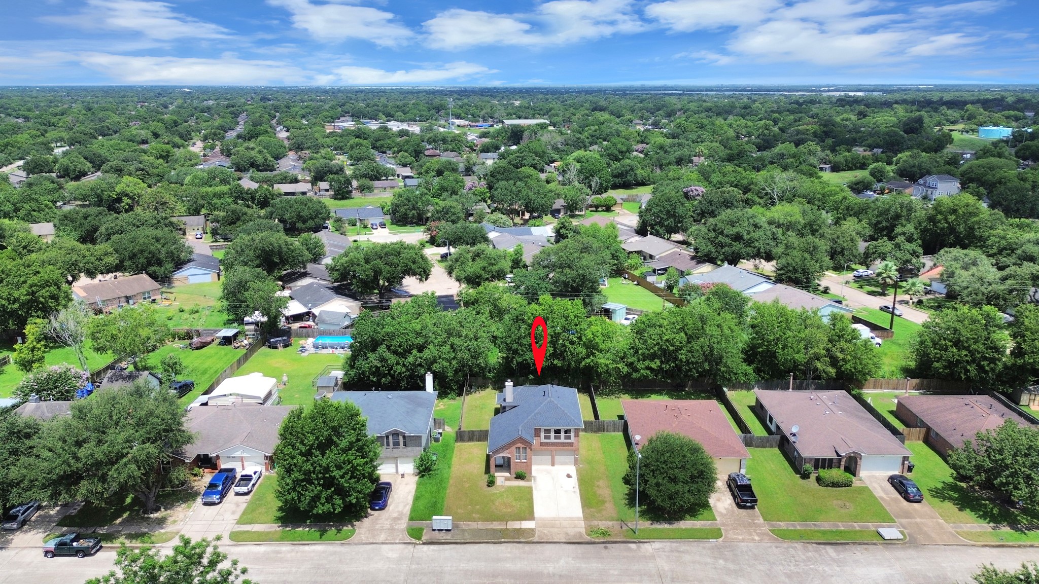 16118 Bunker Ridge Road Houston, TX 77053 - Photo 3 of 41
