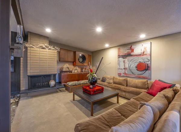 $785,000 | 933 Wendell Way, Woodland, CA 95695