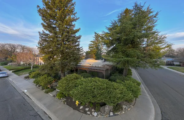 $785,000 | 933 Wendell Way, Woodland, CA 95695