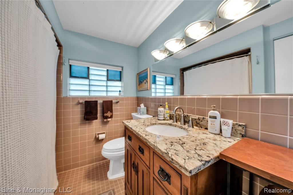 731-733 Harcourt Road Grosse Pointe Park, MI 48230 - Photo 8 of 40