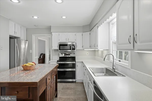 $484,900 | 222 Heath Drive, Charles Town, WV 25414