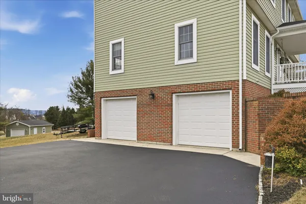 $484,900 | 222 Heath Drive, Charles Town, WV 25414