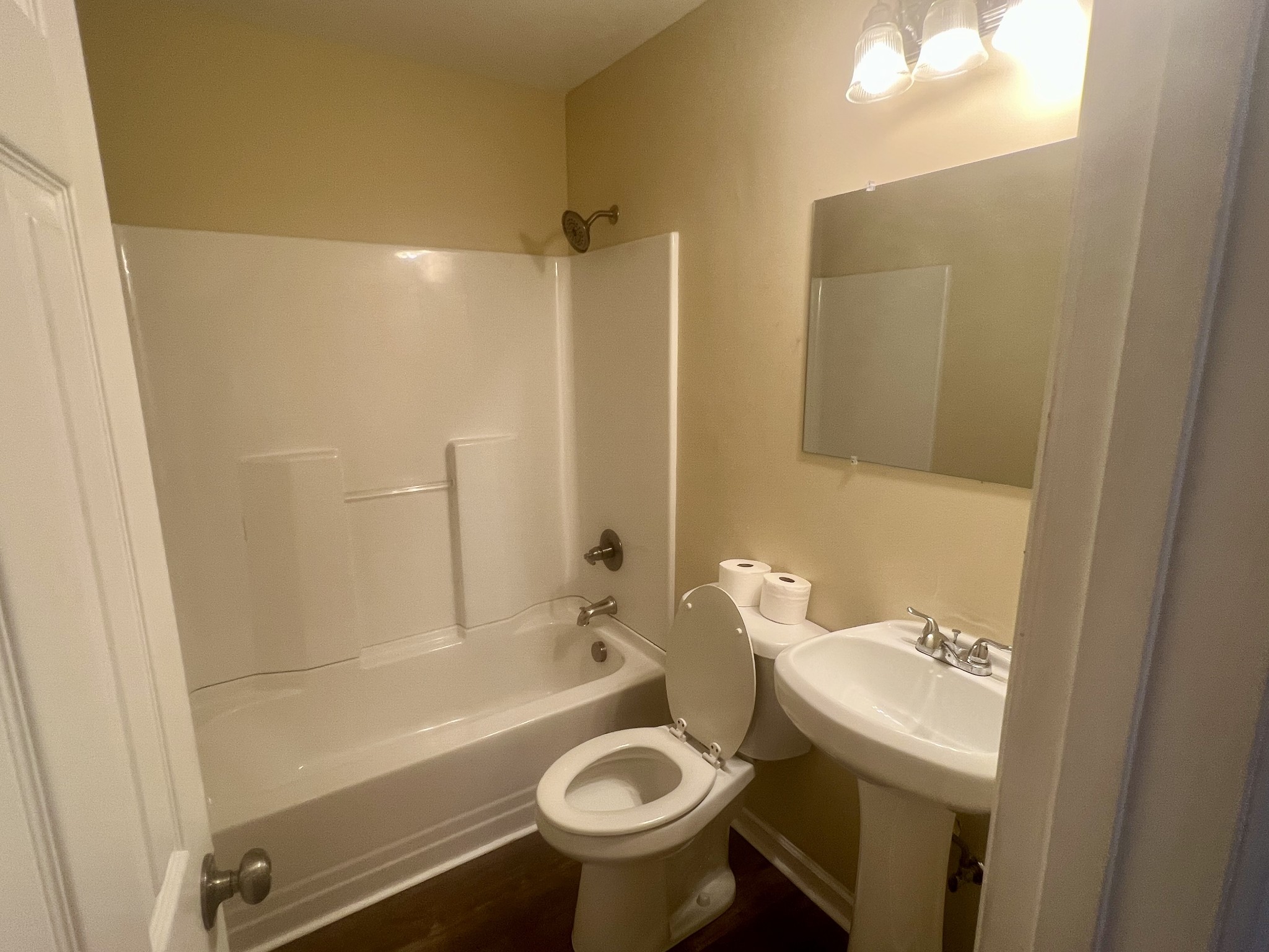 183 Rogers Drive Manchester, TN 37355 - Photo 8 of 9