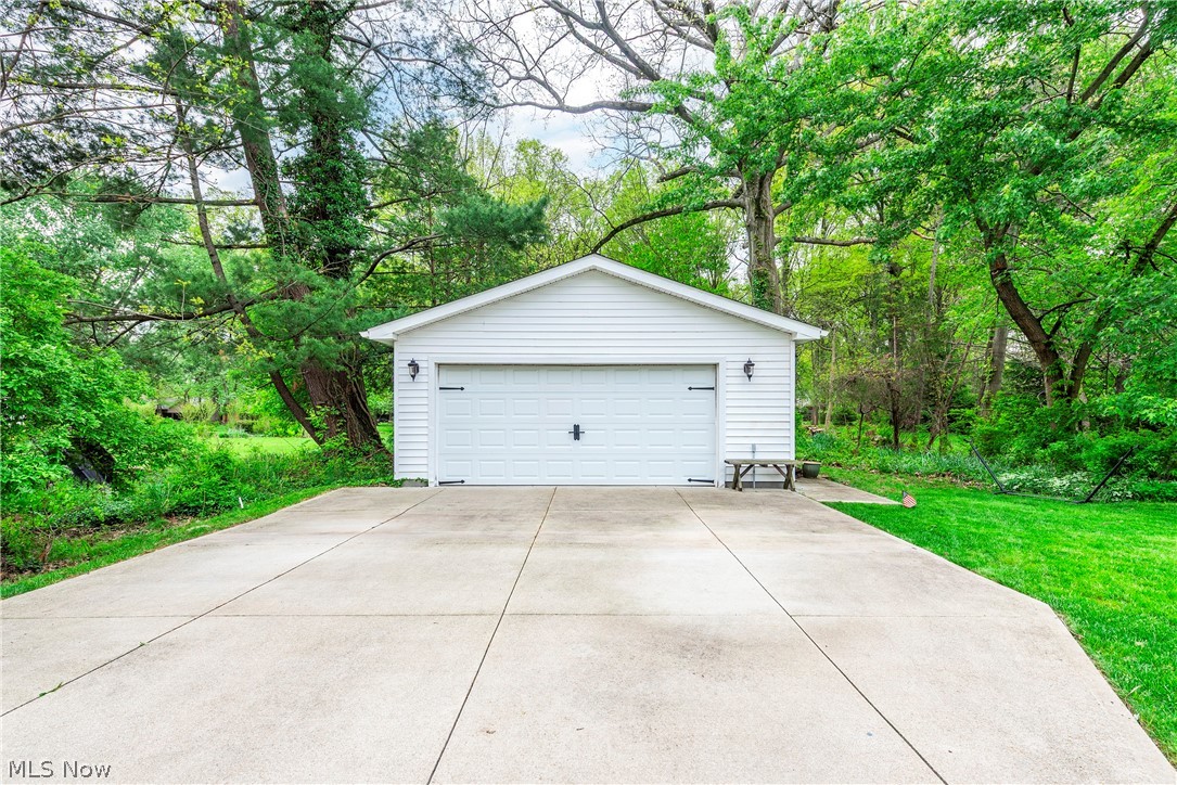 6294 Chestnut Road Independence, OH 44131 - Photo 40 of 42
