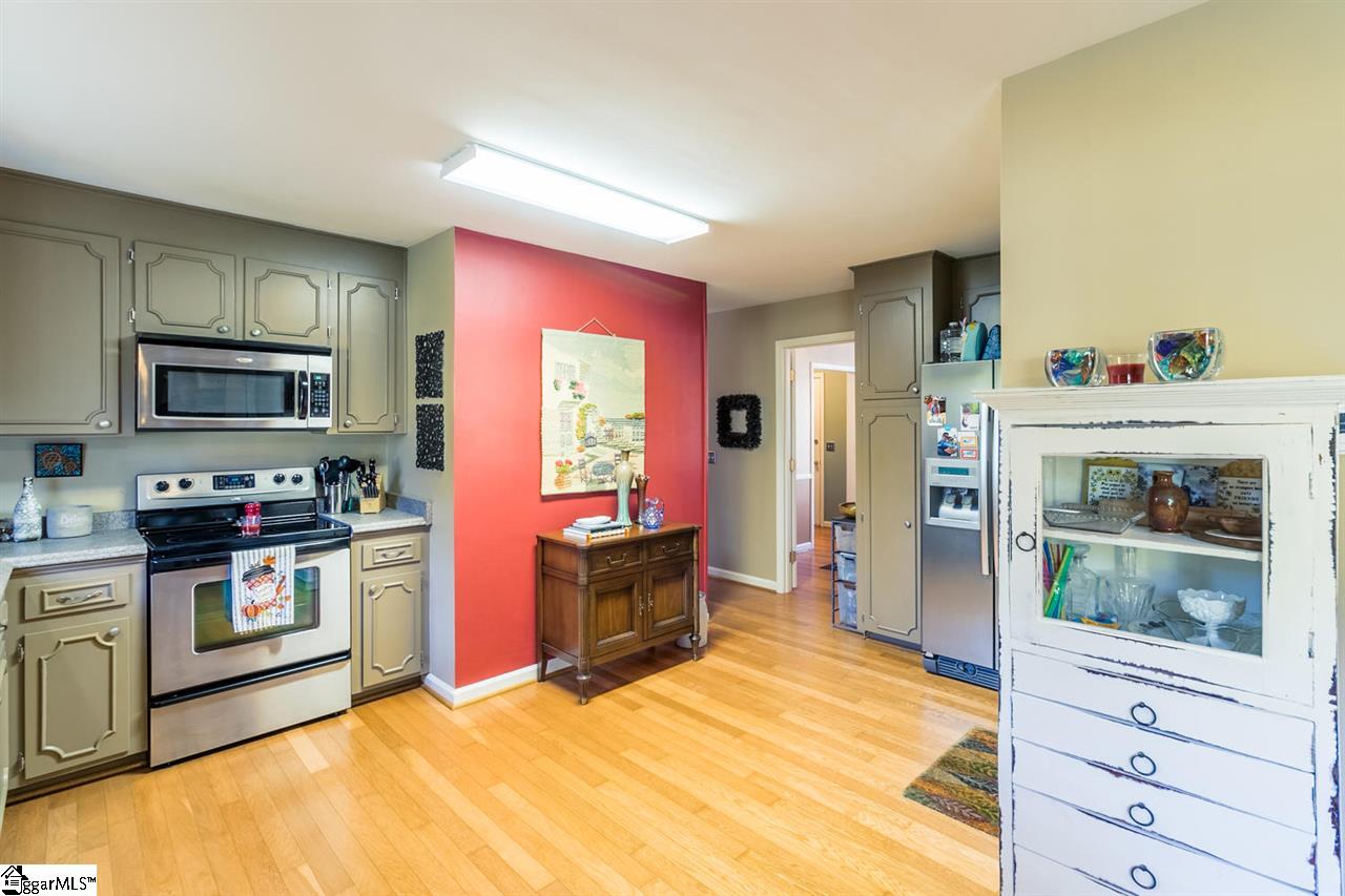 304 Windward Way Greer, SC 29650 - Photo 13 of 25 Gallery Image 13